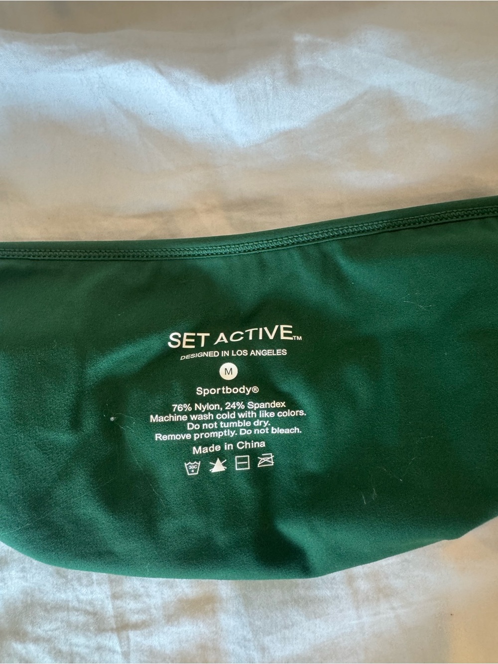 SET ACTIVE Green Sportbody™ Halter top